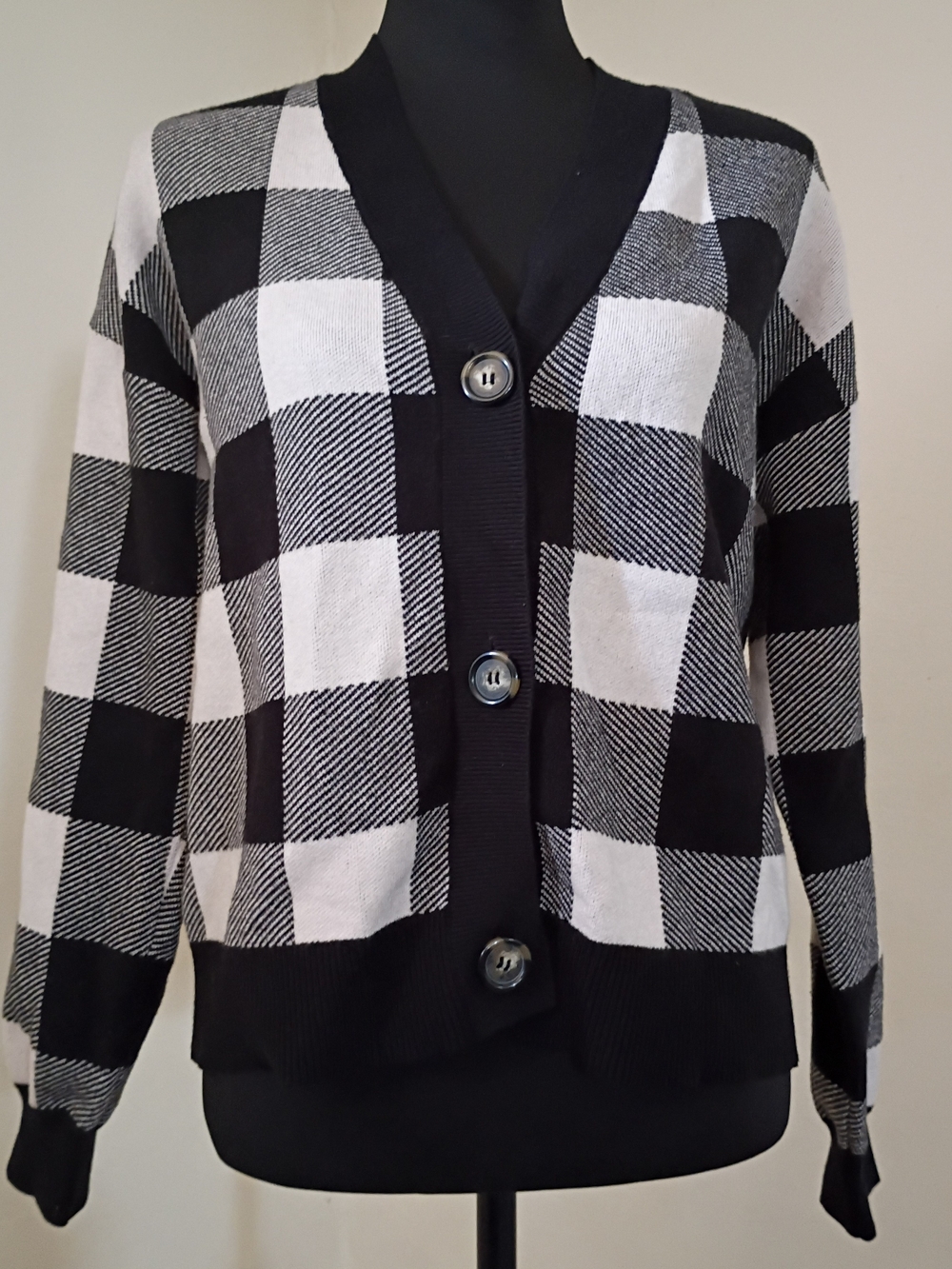 Marled Black & White Buffalo Check Button-Front Cardigan